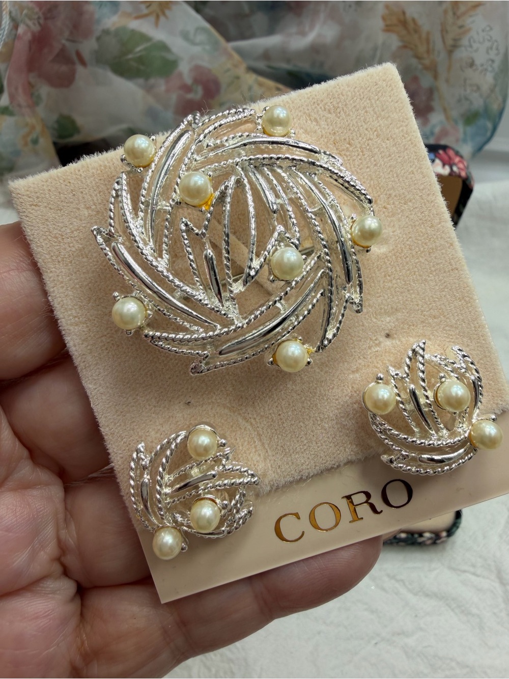 Coro  Brooch and pierced Earring Set #44SET